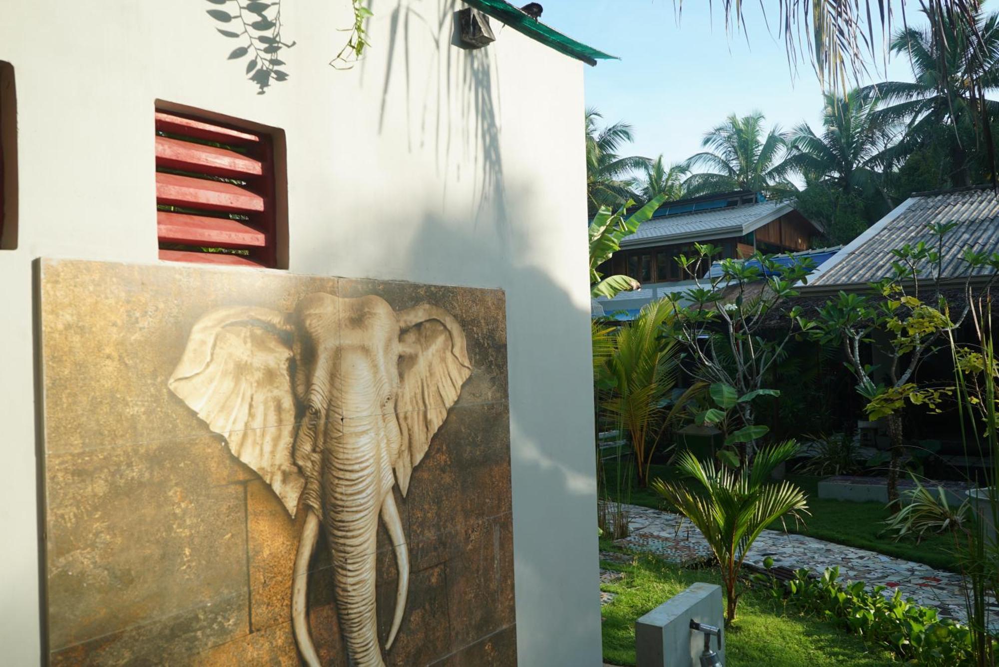 Red Coconut Villa Bentota Ngoại thất bức ảnh