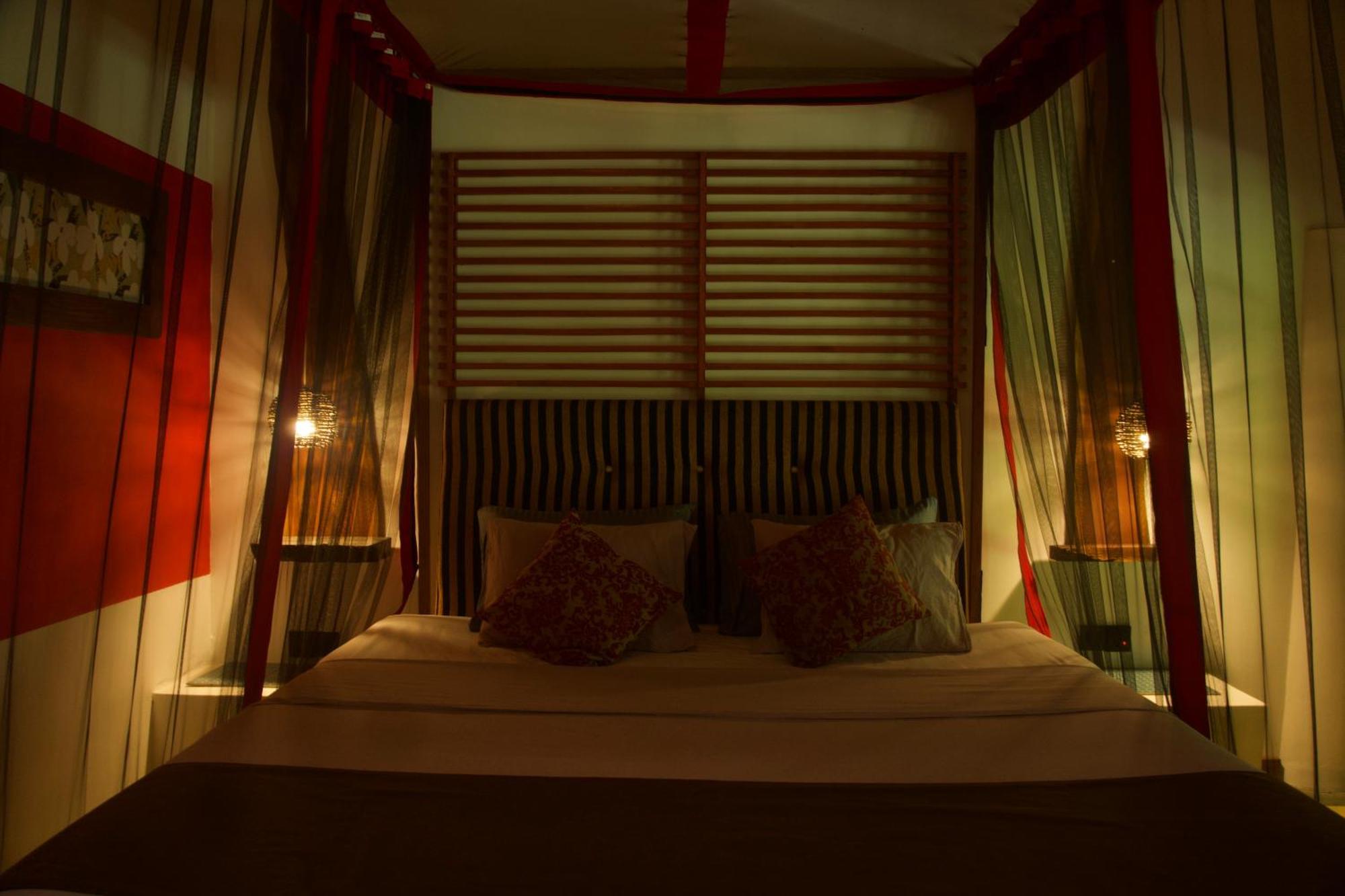Red Coconut Villa Bentota Ngoại thất bức ảnh